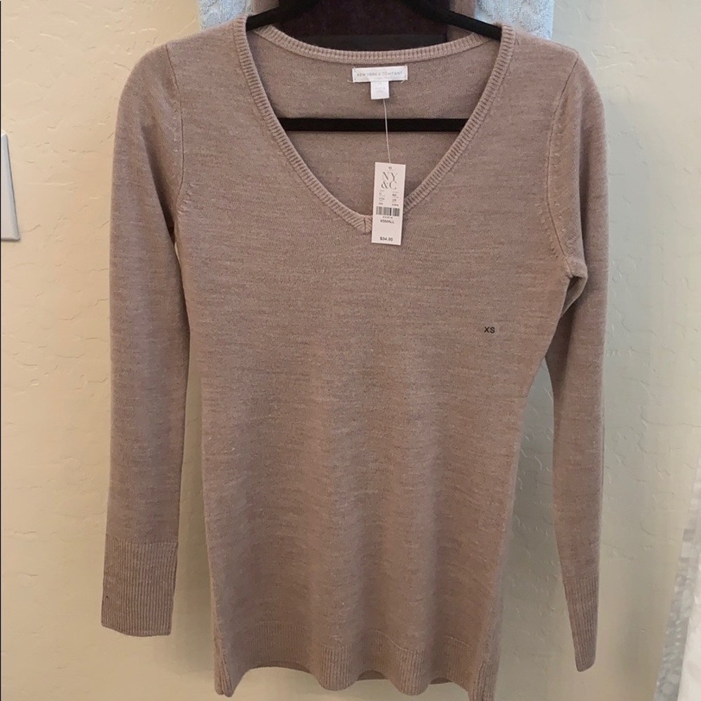 NY&C sweater top